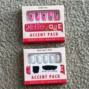 Accent Pack Nail Art Set in Pink and Red